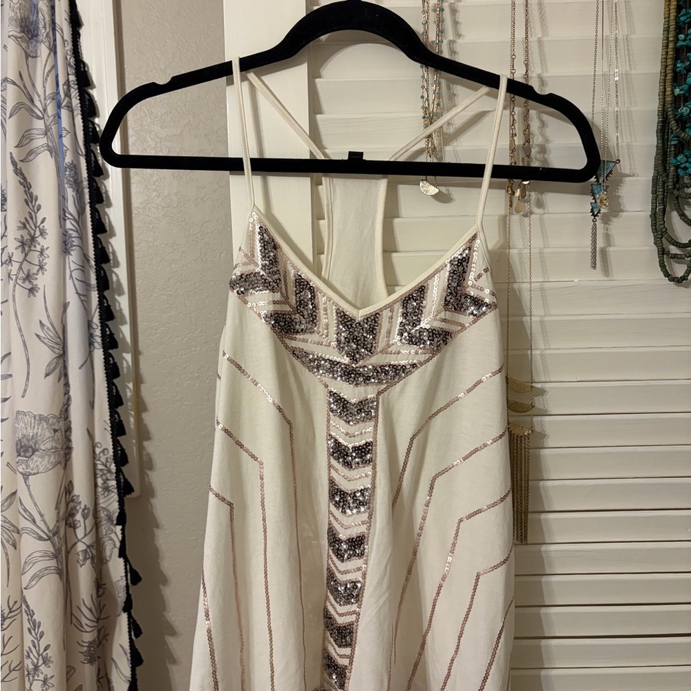 Express Cream Sleeveless Top